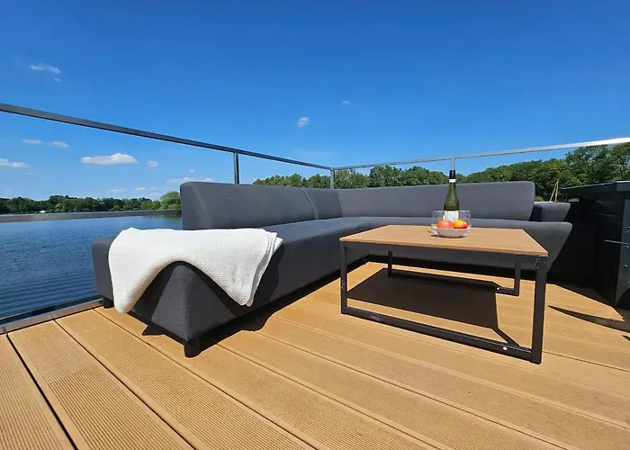 Hausboot Seaside * Potsdam